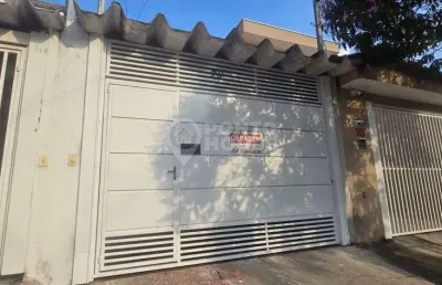 Sobrado à venda no bairro ipiranga de 4 dormitórios e 2 vagas