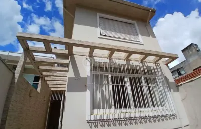 Sobrado à venda na saúde de 4 dormitórios, 3 banheiros, 1 sala e 1 vaga