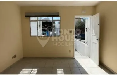 Sobrado à venda no bairro campo belo, 2 dormitórios e 1 vaga