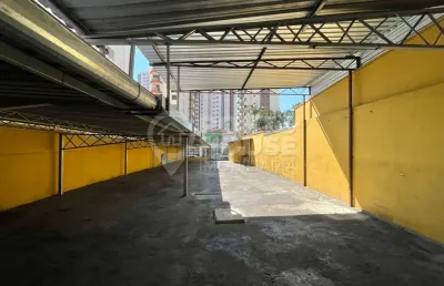 Galpão de 390m² de área útil para locação no bairro da saúde