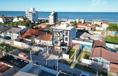 Apartamento pertinho da praia do balneário perequê!