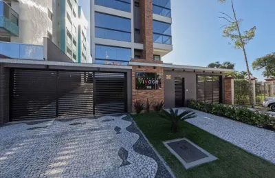 Apartamento face leste e norte com linda vista para o mar!