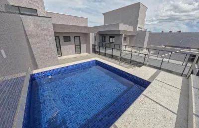 Cobertura de alto padrão localizado totalmente frente mar!