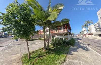 Casa com 4 quartos à venda na Rua Bandeirantes, 2058, Centro, Matinhos