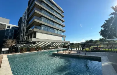 Apartamento 2 dormitórios andar alto - único vista lago