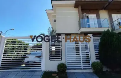 Casa com 3 quartos à venda no São José, Canoas 