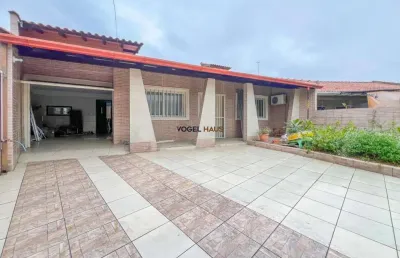 Casa térrea 4 dormitórios, semimobiliado. canoas - bairro estância velha.