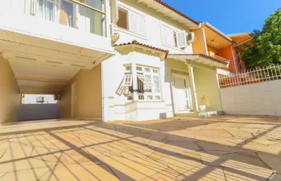 Sobrado de 4 dormitórios, moinhos de vento - canoas
