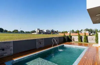 Casa com 3 quartos à venda no Sanga Funda, Nova Santa Rita 
