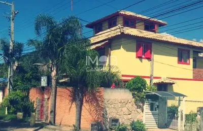 Casa com 9 quartos à venda na servidão do cravo branco, 333, campeche, florianópolis por r$ 2.600.000