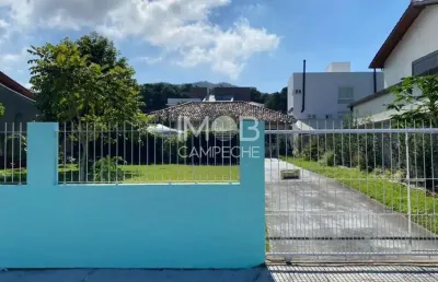 Casa com 3 quartos à venda na rua sabino anísio da silveira, 865, campeche, florianópolis por r$ 1.950.000