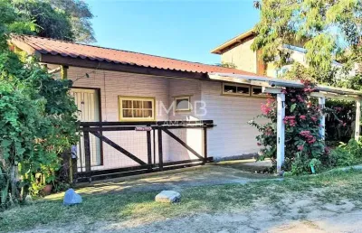 Casa com 2 quartos à venda na servidão knussen, 143, rio tavares, florianópolis por r$ 580.000