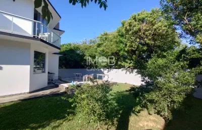 Casa com 3 quartos à venda na servidão garapuvu do sul, 258, morro das pedras, florianópolis por r$ 1.350.000
