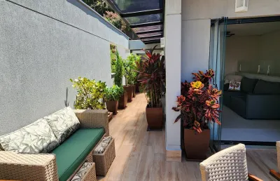 Belíssima cobertura mobiliada em laranjeiras – conforto e exclusividade!
