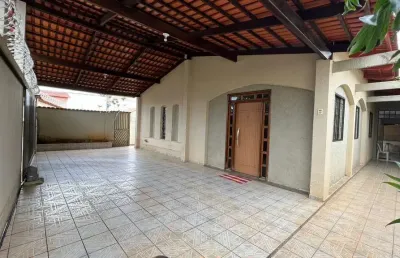 Oportunidade casa de esquina c-137 casa de rua com 4 quarto(s) e 6 banheiro(s) à venda, 532 por r$ 980.000 no setor jardim américa ad15686