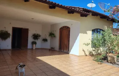 Casa jardim américa casa de rua com 3 quarto(s) e 3 banheiro(s) à venda, 312 por r$ 550.000 no setor jardim américa ta18149