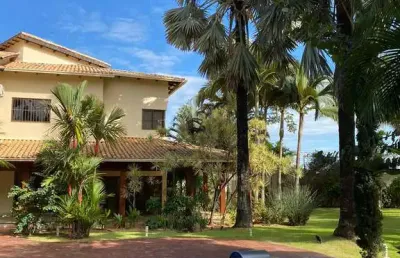 Sobrado de rua terreno de1500m2 casa de rua com 4 quarto(s) e 7 banheiro(s) à venda, 600 por r$ 3.200.000 no setor elísio campos ad20237