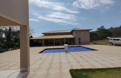 Casa no condomínio aguas da serra casa em condomínio com 4 quarto(s) e 2 banheiro(s) à venda, 374 por r$ 1.400.000 no setor zona rural ad21009