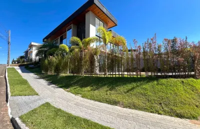 Condomínio do lago  casa em condomínio com 5 quarto(s) e 5 banheiro(s) à venda, 375 por r$ 3.600.000 no setor condomínio do lago ad21329