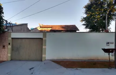 Casa residencial jd olimpico casa de rua com 3 quarto(s) e 2 banheiro(s) à venda, 99.4 por r$ 380.000 no setor jardim olímpico st21650