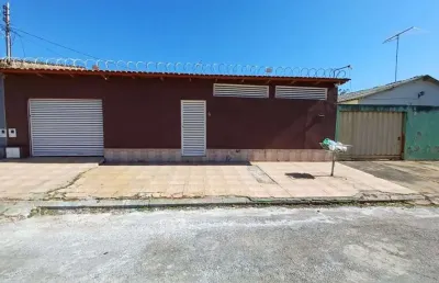 Casa ampla 4 quartos parque atheneu casa de rua com 4 quarto(s) e 4 banheiro(s) à venda, 158 por r$ 550.000 no setor parque atheneu ad22290