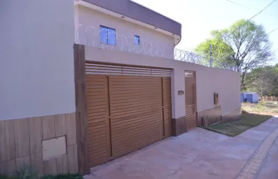 Sobrado 3 quartos  residencial guarema casa de rua com 3 quarto(s) e 3 banheiro(s) à venda, 130 por r$ 750.000 no setor residencial guarema ad23670