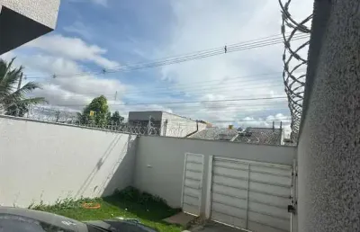 Casa de rua  casa de rua com 3 quarto(s) e 2 banheiro(s) à venda, 102 por r$ 450.000 no setor cardoso ad23995