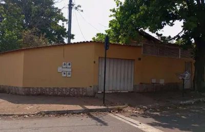 Casa na vila monticelli casa de rua com 3 quarto(s) e 2 banheiro(s) à venda, 280 por r$ 700.000 no setor vila monticelli ad24052