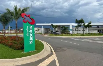 Casa térra no jardins nápoles casa em condomínio com 4 quarto(s) e 4 banheiro(s) à venda, 360 por r$ 1.900.000 no setor residencial marília fl24436