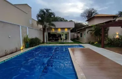 Casa alto padrão - hidrolândia casa de rua com 3 quarto(s) e 4 banheiro(s) à venda, 289 por r$ 1.300.000 no setor centro fl24758