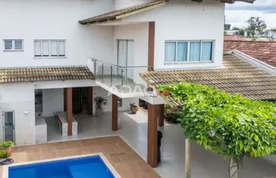 Sobrado  sobrado com 4 quarto(s) e 2 banheiro(s) à venda, 352 por r$ 1.950.000 no setor setor coimbra ad25732