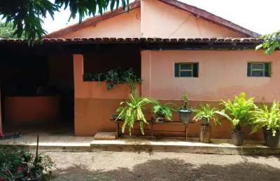 Casa em abadia de goiás casa de rua com 3 quarto(s) e 2 banheiro(s) à venda, 100 por r$ 300.000 no setor setor central ad25890
