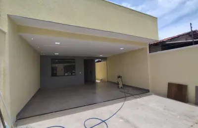 Casa térrea 3 quartos sozinha no lote  casa de rua com 3 quarto(s) e 3 banheiro(s) à venda, 148 por r$ 570.000 no setor cardoso continuação in25979