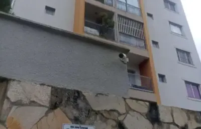 Vendo apartamento  de 3 quartos no negrão de lima apartamento com 3 quarto(s) e 1 banheiro(s) à venda, 80 por r$ 250.000 no setor setor negrão de lima vn26108