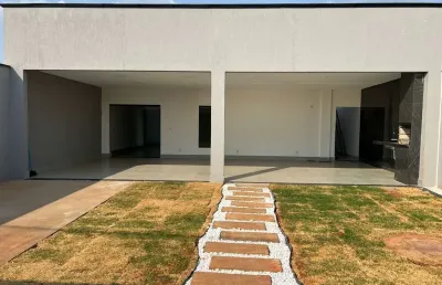 Casa térrea jardim skala - trindade  casa de rua com 3 quarto(s) e 2 banheiro(s) à venda, 149 por r$ 380.000 no setor jardim scala ad26113