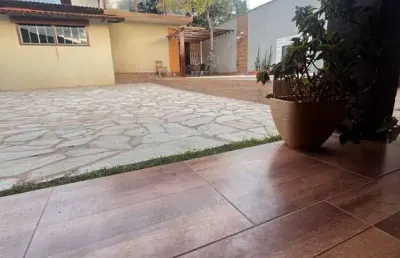 Sobrado com 257 m² na rua guimarães rosa em luziânia, próximo ao corpo de bombeiros sobrado com 3 quarto(s) e 3 banheiro(s) à venda, 257 por r$ 820.000 no setor parque estrela dalva ii vn26547