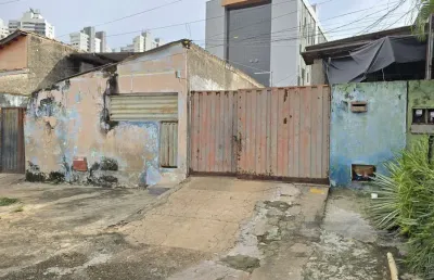 Casa parque lozandes com barracão casa de rua com 4 quarto(s) e 4 banheiro(s) à venda, 360 por r$ 990.000 no setor jardim novo mundo ad26550
