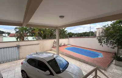 Casa - vila joão vaz casa de rua com 5 quarto(s) e 3 banheiro(s) à venda, 248.25 por r$ 550.000 no setor setor vila joão vaz ad27236