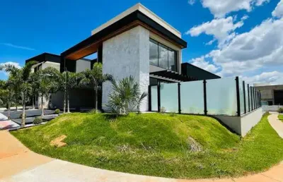 Casa de  alto padrão  casa em condomínio com 4 quarto(s) e 5 banheiro(s) à venda, 214 por r$ 2.290.000 no setor jardim cristal ad27424