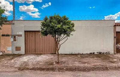 Casa - jardim nova esperança - próximo ao portal shopping casa de rua com 3 quarto(s) e 2 banheiro(s) à venda, 160 por r$ 330.000 no setor jardim nova esperanca ad28125
