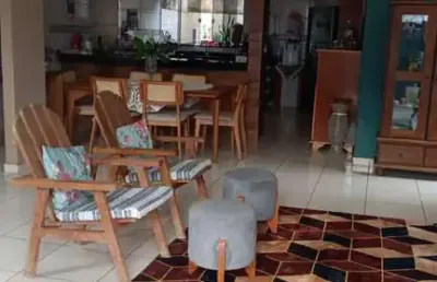 Sobrado  jardim petropolis  2 piso casa de rua com 3 quarto(s) e 3 banheiro(s) à venda, 200 por r$ 650.000 no setor jardim petrópolis ad28362