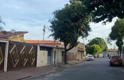 Casa setor marechal rondon, com 3 suites casa de rua com 3 quarto(s) e 2 banheiro(s) à venda, 226.82 por r$ 650.000 no setor setor marechal rondon au30355