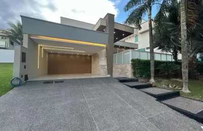 Casa térrea - condomínio do lago casa em condomínio com 4 quarto(s) e 5 banheiro(s) à venda, 207 por r$ 2.590.000 no setor condomínio do lago 1ª etapa st30551