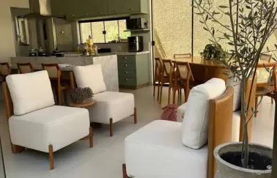 Sobrado - jardins capri casa em condomínio com 3 quarto(s) e 4 banheiro(s) à venda, 241.11 por r$ 1.168.000 no setor centro ta29553