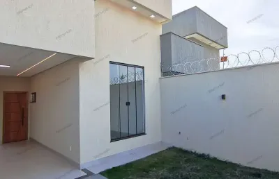 Vendo casa de 3 quartos e piscina no parque mansões paraíso  casa de rua com 3 quarto(s) e 3 banheiro(s) à venda, 106 por r$ 630.000 no setor mansões paraíso vn30688