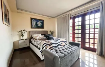 Sobrado comercial e residencial com renda  sobrado com 4 quarto(s) e 1 banheiro(s) à venda, 670 por r$ 1.350.000 no setor jardim planalto  vn25408