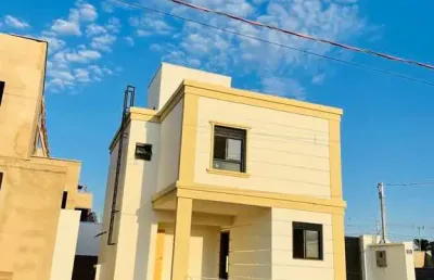 Jardins capri  casa em condomínio com 3 quarto(s) e 4 banheiro(s) à venda, 166 por r$ 1.210.526 no setor jardins capri ax27570