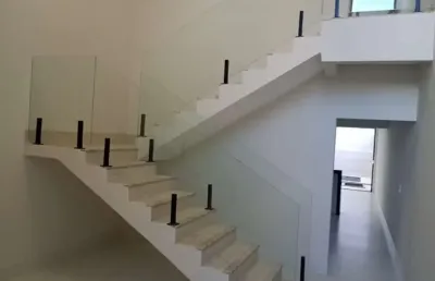 Sobrado moinho dos ventos sobrado com 3 quarto(s) e 4 banheiro(s) à venda, 179 por r$ 890.000 no setor moinho dos ventos in28600