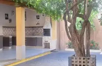 Casa  casa de rua com 4 quarto(s) e 3 banheiro(s) à venda, 110 por r$ 490.000 no setor setor centro oeste ta31076