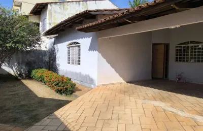 Casa a venda setor sudoeste - 4 quartos - piscina  casa de rua com 4 quarto(s) e 3 banheiro(s) à venda, 176.17 por r$ 970.000 no setor setor sudoeste ad31308